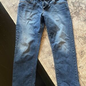 Gap Sexy Boyfriend Jeans Cropped 31